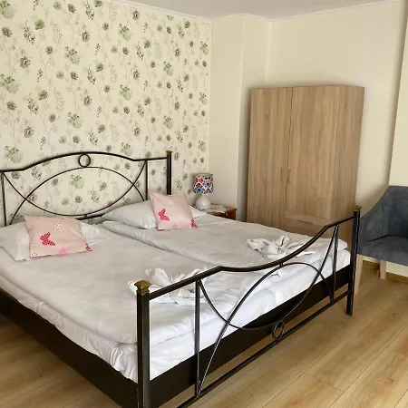 Babie Lato 招待所 3*