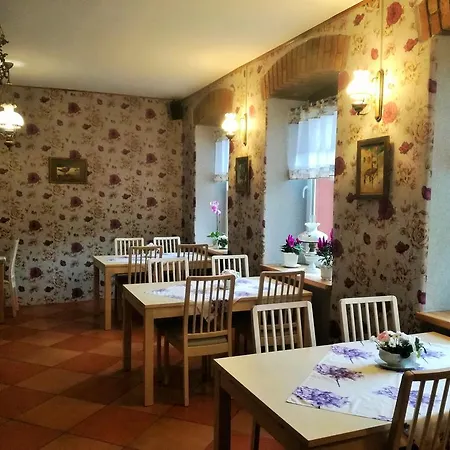 Babie Lato 招待所 Leśna